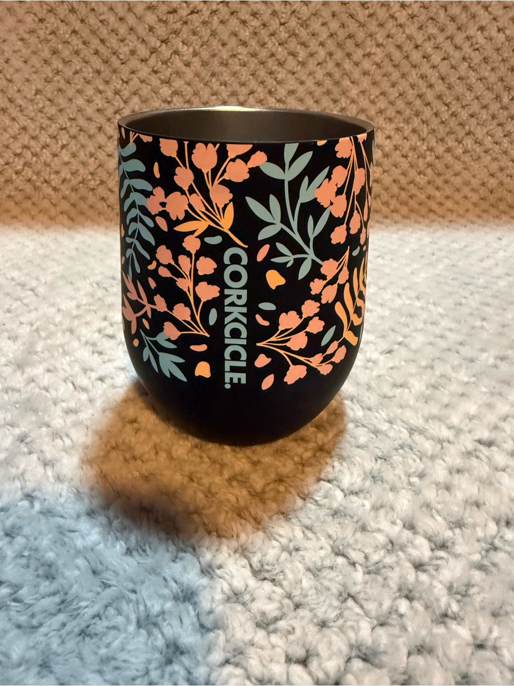 Corkcicle Black Floral Stemless Wine Tumbler with Peach & Mint Accents